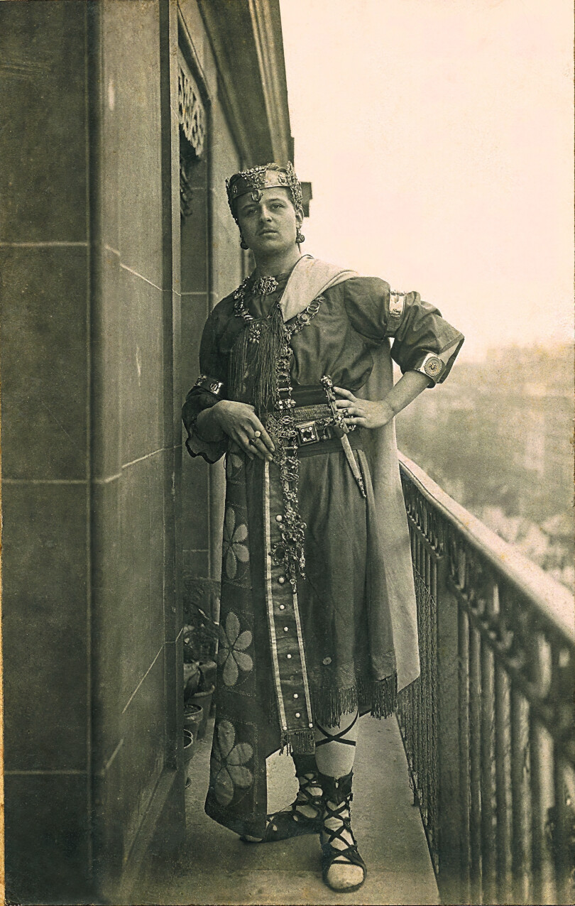 Le peintre, musicien et architecte, Paul Tissier, en 1912.